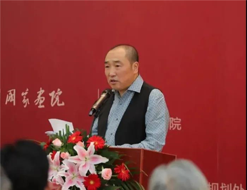 中国国家画院院长卢禹舜致辞