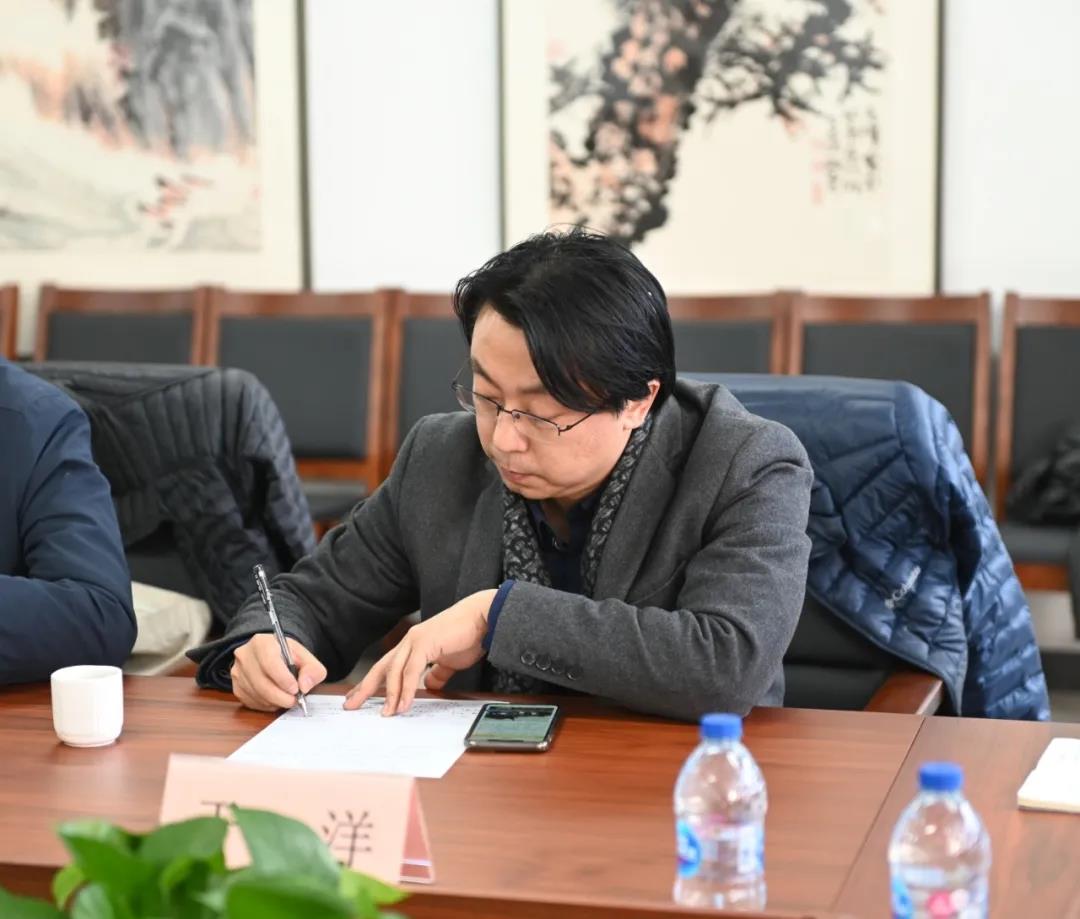 中央美术学院教授、国家主题性美术创作研究中心副主任于洋发言
