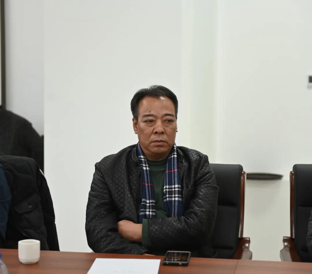 中国国家画院人物画所所长李晓柱发言